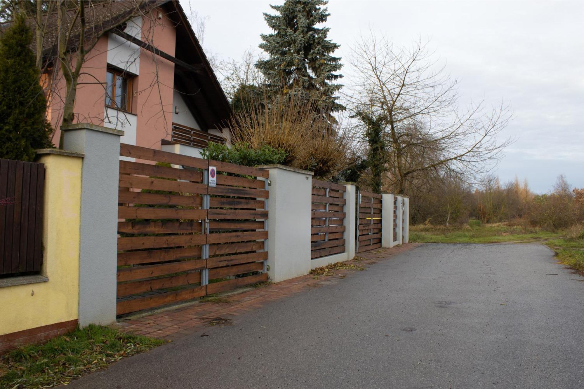 Apartman U Lesa Nové Jirny Exteriér fotografie